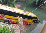 Bus Banjarmasin – Samarinda Masuk Jurang Di Busui Kabupaten Paser