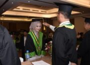 Ratusan  Mahasiswa STAI Al Jami Banjarmasin Diwisuda