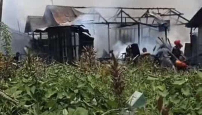 Kebakaran Di Teluk Tiram Banjarmasin : Dua Korban Jiwa,  Tiga Rumah Terdampak