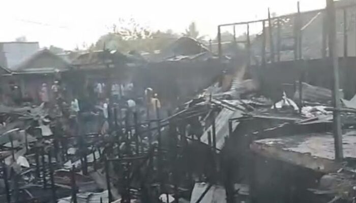 Kebakaran di Pandahan Tanah Laut, 5 Rumah Jadi Arang