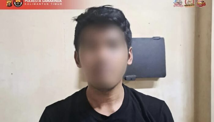 Ancam Mantan Istri Dengan Foto Parang