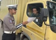 Dukung Kelancaran 5 Rajab, Polres Tabalong Sosialisasi Pembatasan Angkutan Barang Sumbu Dua ke Atas