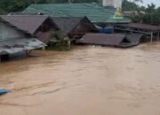 KALSEL SIAGA: Banjir Bandang Terjang Balangan Hingga Atap Rumah, Jalur Jemaah Sekumpul di Martapura Lama Tergenang