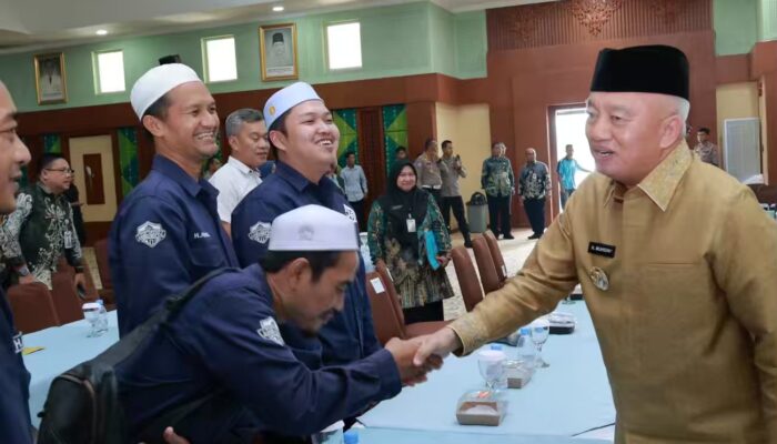 Pastikan Kelancaran 5 Rajab Di Sekumpul, Gubernur Kalsel  Batasi Operasional Truk Sumbu Dua ke Atas