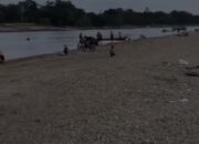 Sungai Barito Surut: Kapal Besar Kandas, Bis Air Muara Teweh-Banjarmasin Terhenti