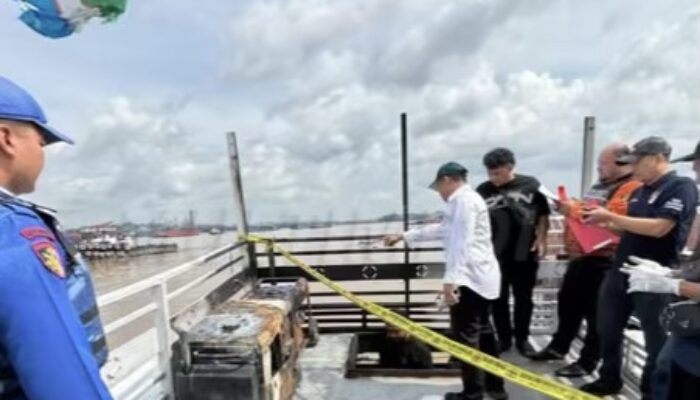 Polisi Ungkap Fakta Kebakaran Kapal Wisata Bejalanan