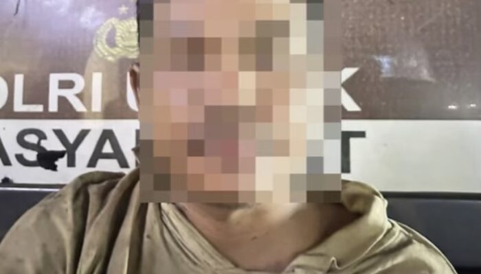Mencekam! Pria Ngamuk Bawa Sajam di Jalan Trans Kalimantan Pulang Pisau