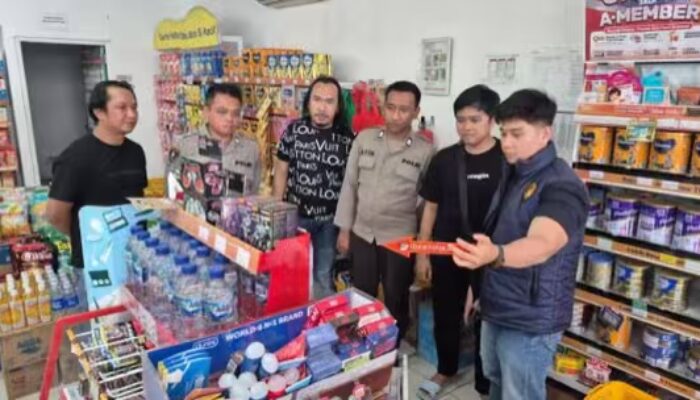 Alfamart Palangkaraya Dirampok! Polisi Buru Pria ‘Berjaket Merah’